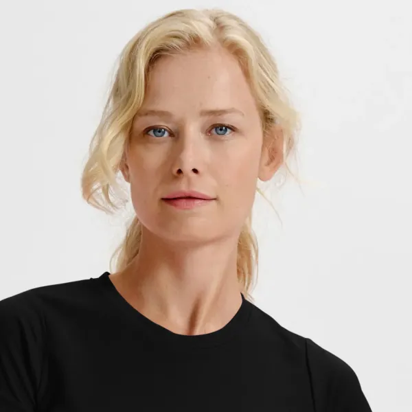 T-shirt för damer - Klassisk rund halsringning
