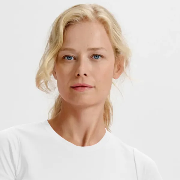 T-shirt för damer - Klassisk rund halsringning
