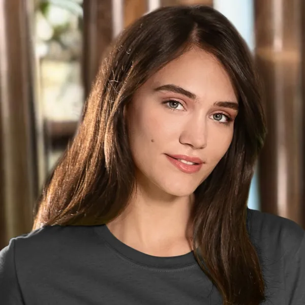 Klassisk T-shirt för damer - Klassisk rund halsringning