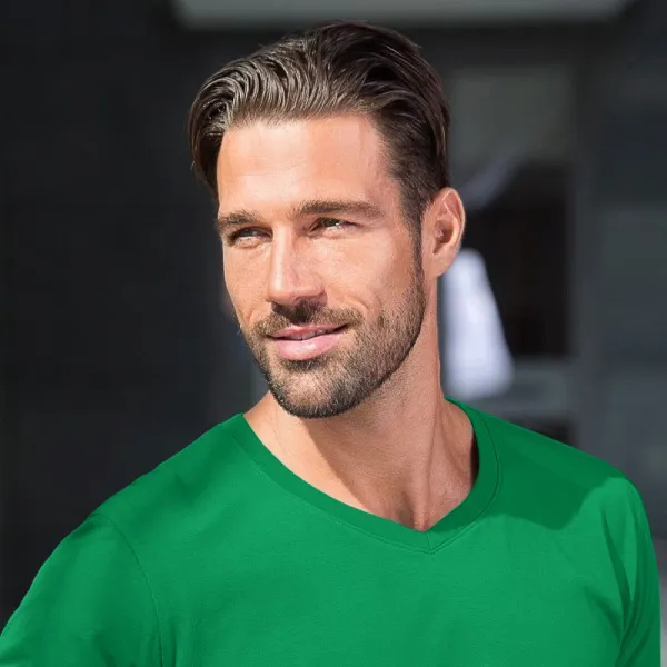 T-shirt för män - V-ringning