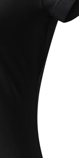 T-shirt med smal passform för damer med V-ringning - Klipp med sidsömmar