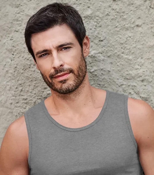 Linne för män - Klassisk rund halsringning