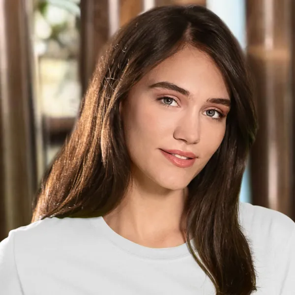 Klassisk T-shirt för damer - Klassisk rund halsringning